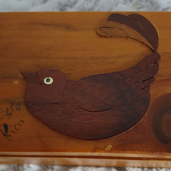Wooden Cedar Bird Box  - Picture 2 of 6